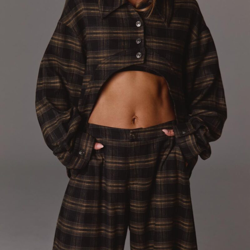 חולצת INES – משובץ חום